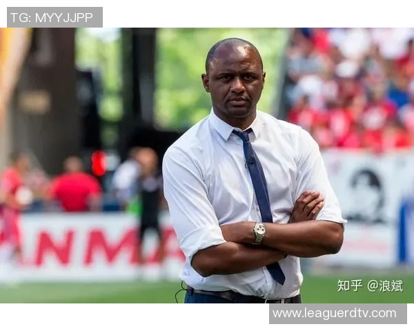 当悲情旋律与足球巨星交织时的感人瞬间与心灵共鸣