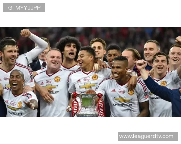 全球足球界巅峰之战谁是当今最强足球明星的王者之争